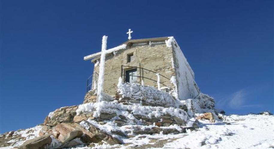 De beroemde chapelle refuge op de Mont Thabor. Ondertussen onstabiel door smelten van permafrost.