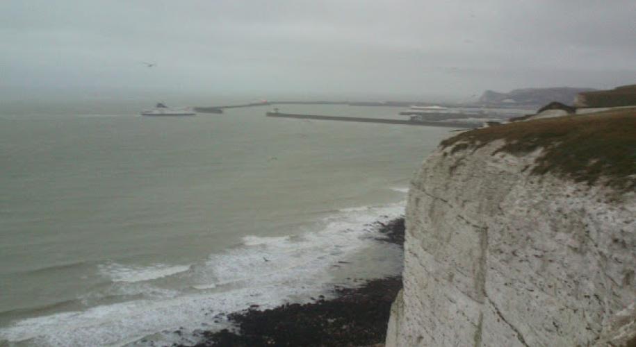 Kustpad Engeland - Krijtrotsen bij Dover