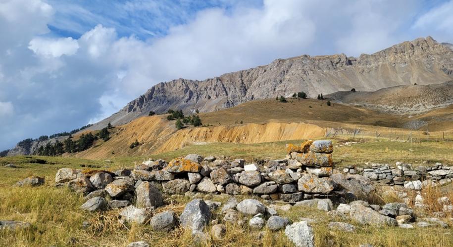 Col des Thures. Hier kruist de GR5 het massief van de Mont Thabor.